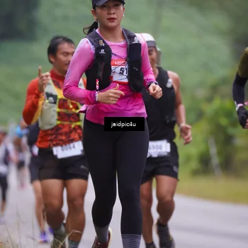 Runner Photo 5052576