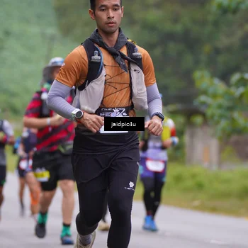 Runner Photo 5052655