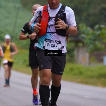 Runner Photo 5052666