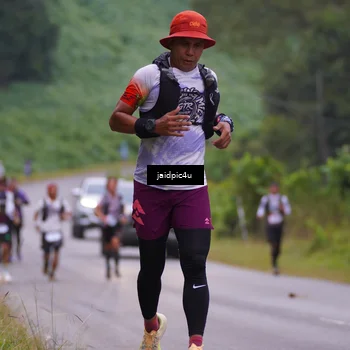 Runner Photo 5052695