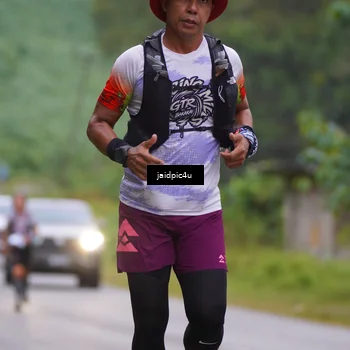 Runner Photo 5052696