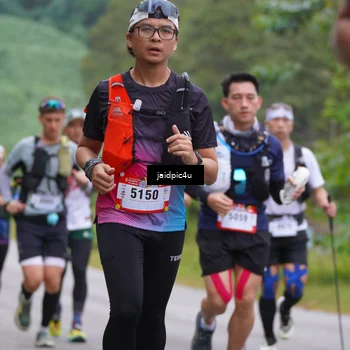 Runner Photo 5052736