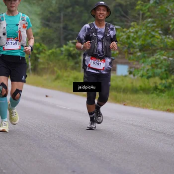 Runner Photo 5052750