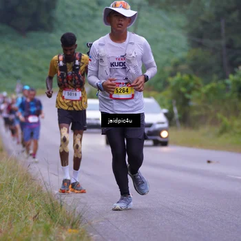 Runner Photo 5052863