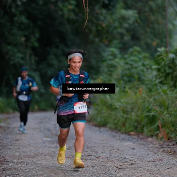 Runner Photo 5052930