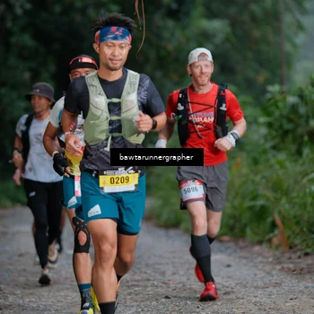 Runner Photo 5053001
