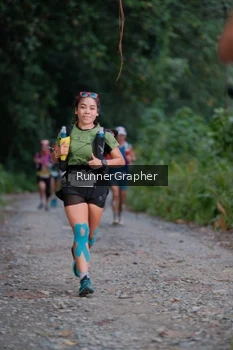 Runner Photo 5053034