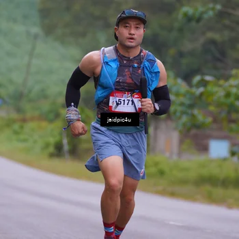 Runner Photo 5053098