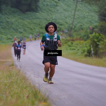 Runner Photo 5053296