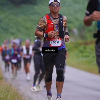 Runner Photo 5053536