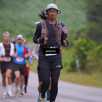 Runner Photo 5053547