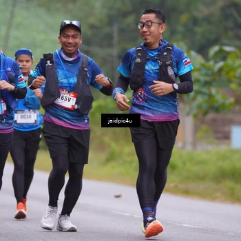 Runner Photo 5053598