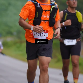 Runner Photo 5053670