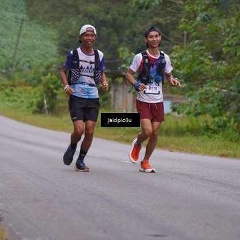 Runner Photo 5053904