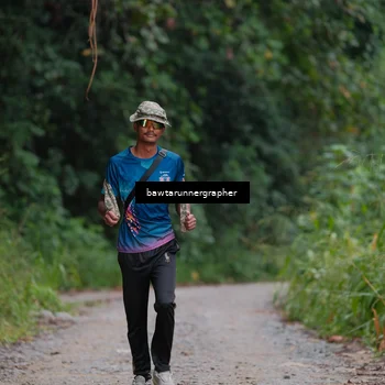 Runner Photo 5054009