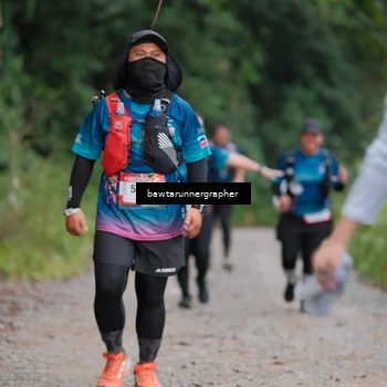 Runner Photo 5054018