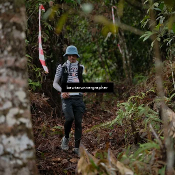 Runner Photo 5054775