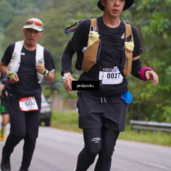 Runner Photo 5054916