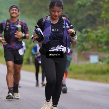 Runner Photo 5054929
