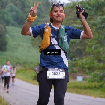 Runner Photo 5054945