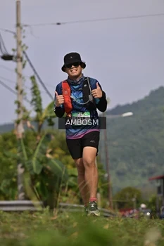 Runner Photo 5055001
