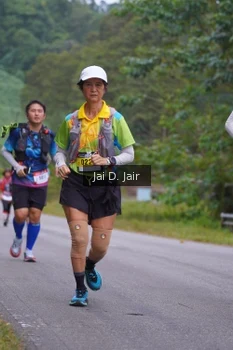 Runner Photo 5055002