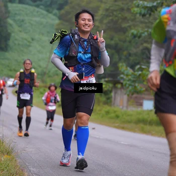 Runner Photo 5055007