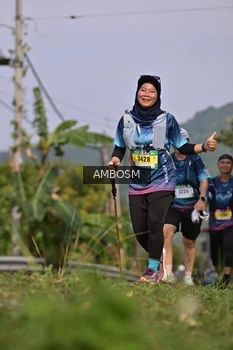 Runner Photo 5055009