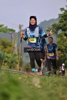 Runner Photo 5055013