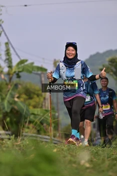 Runner Photo 5055015