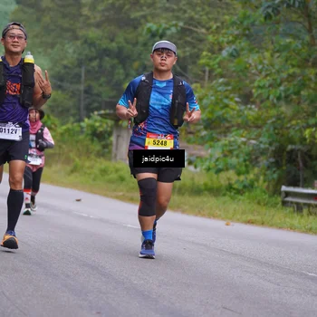 Runner Photo 5055022
