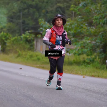 Runner Photo 5055051