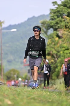 Runner Photo 5055054
