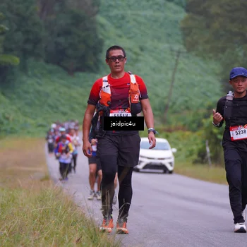 Runner Photo 5055056