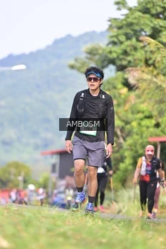 Runner Photo 5055063