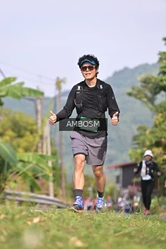 Runner Photo 5055067