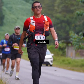 Runner Photo 5055069