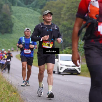 Runner Photo 5055075