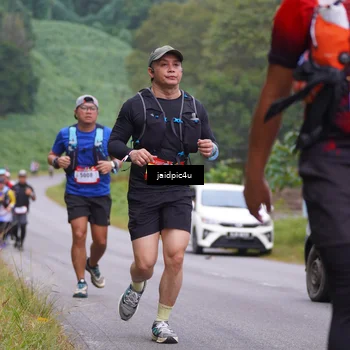 Runner Photo 5055081