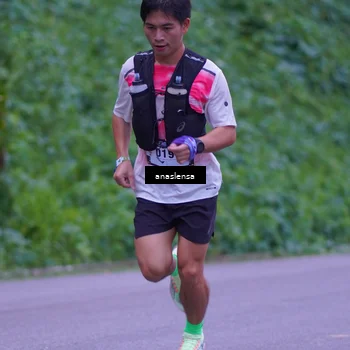 Runner Photo 5055094