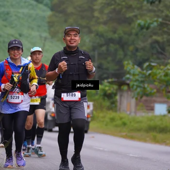 Runner Photo 5055104