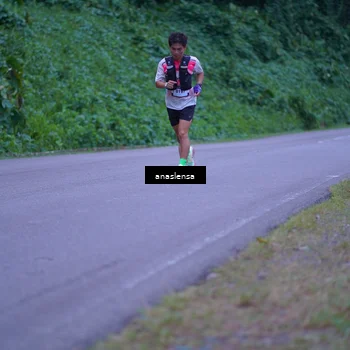 Runner Photo 5055109