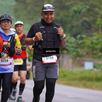 Runner Photo 5055120