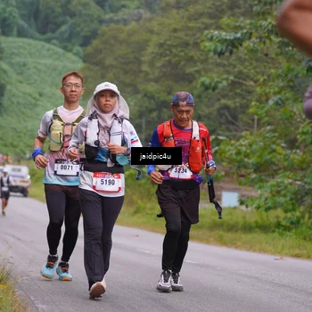 Runner Photo 5055143
