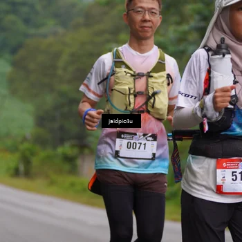 Runner Photo 5055163