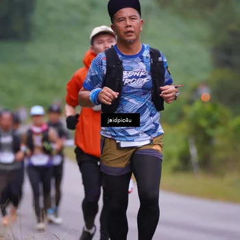 Runner Photo 5055175
