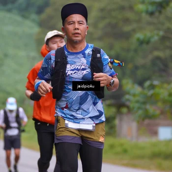 Runner Photo 5055186