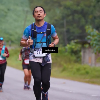 Runner Photo 5055250