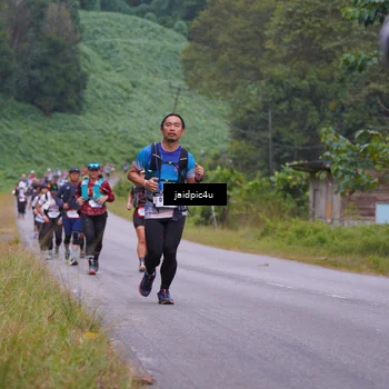 Runner Photo 5055251