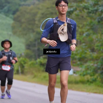 Runner Photo 5055316